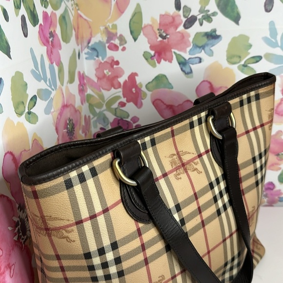 💯Authentic  BURBERRY HAYMARKET CHECK TOTE BAG LEATHER  HANDBAGS WOMEN🍀 - Picture 7 of 17